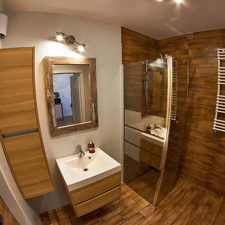 Apartamentyprzymorzu Baltycki Z Miejscem Postojowym I Ogrodkiem Apartment *