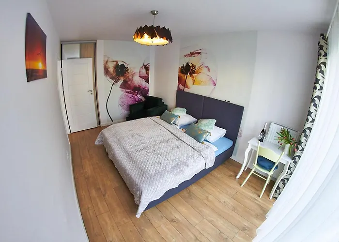 Bałtycka Z Ogródkiem Kołobrzeg